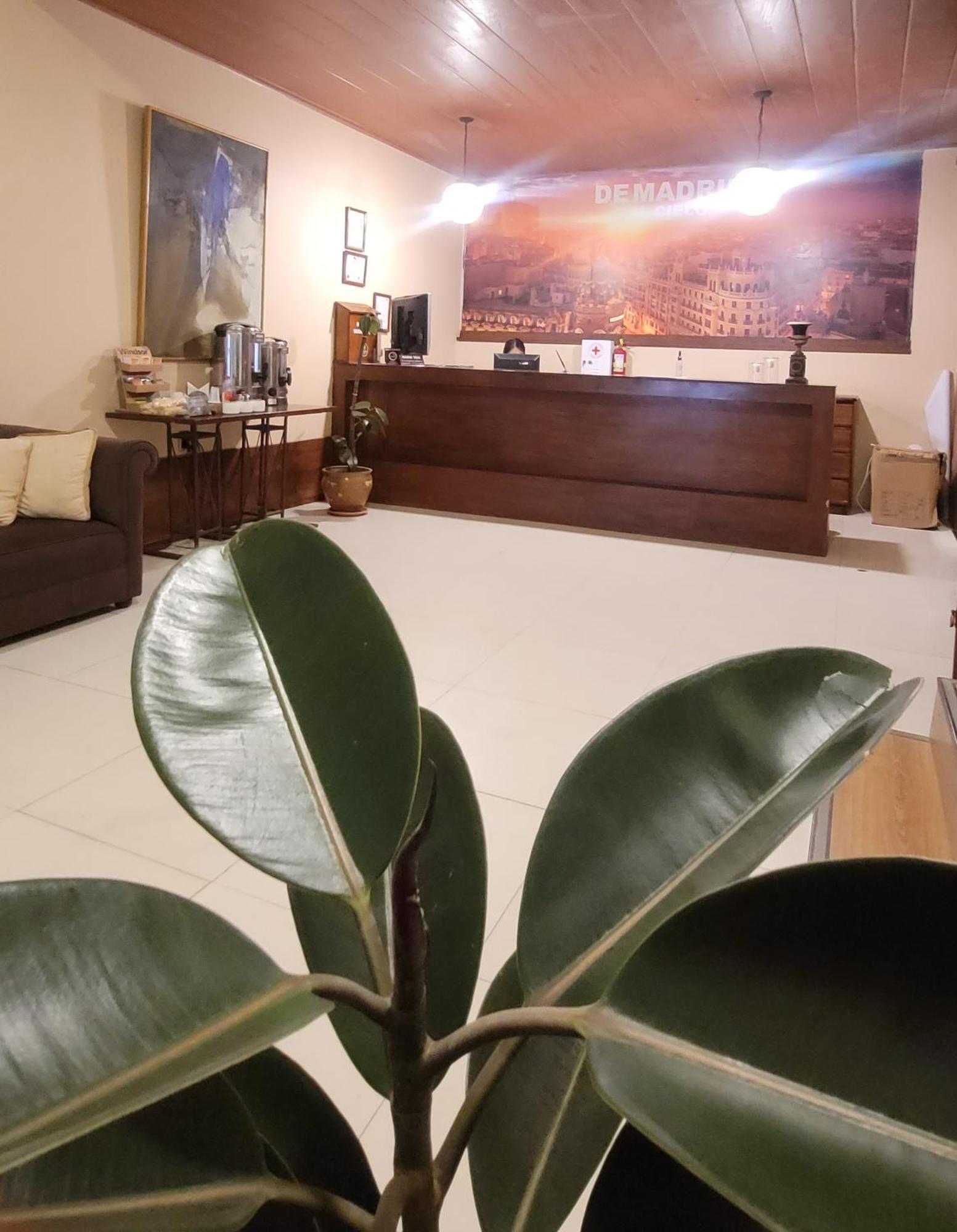 Hotel Madrid Ла Пас Екстериор снимка